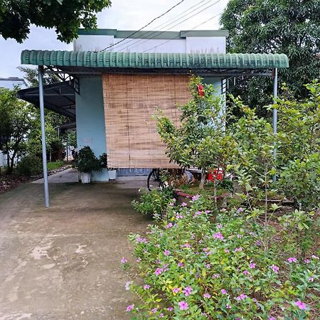 Hotel Hello Sun Cát Tiên Exterior foto